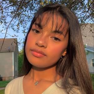 Meet your Posher, Aliesha